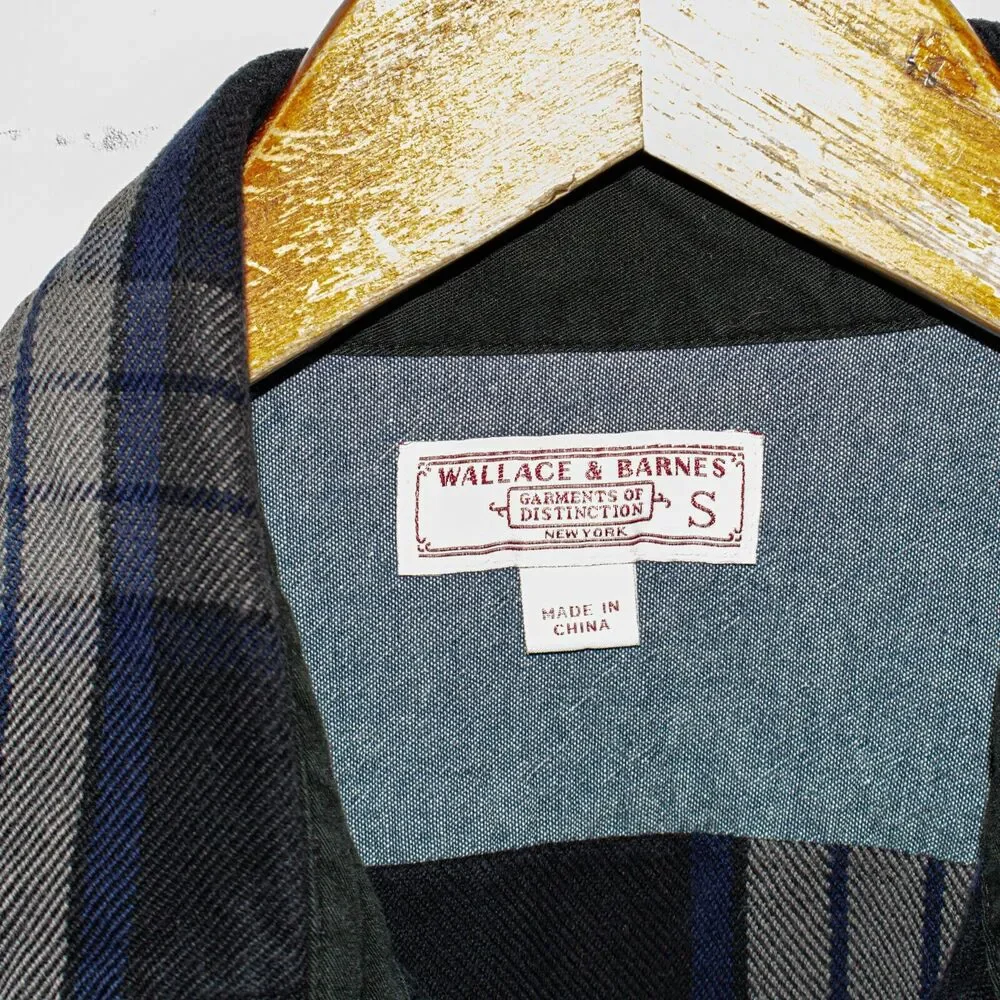 Wallace & Barnes Flannel Shirt Gray Blue Plaid Button up SMALL
